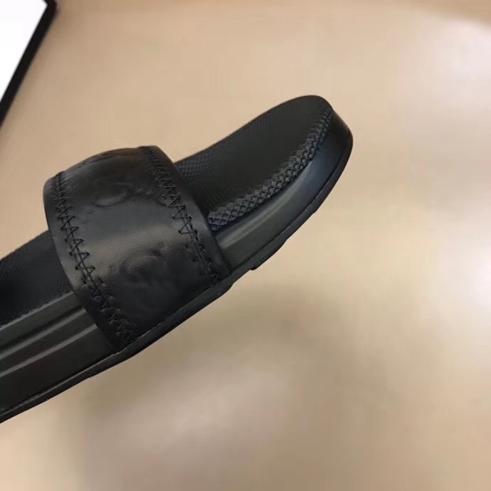 Dép nam Gucci siêu cấp sandal quai hậu DGC02