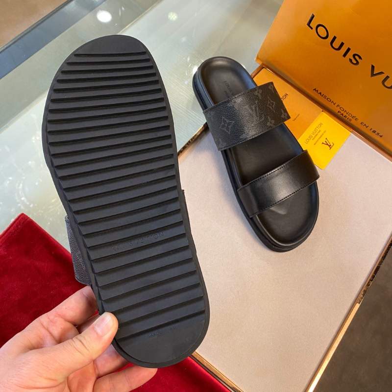 Dép Louis Vuitton nam siêu cấp họa tiết hoa đen trơn hai quai DLV29