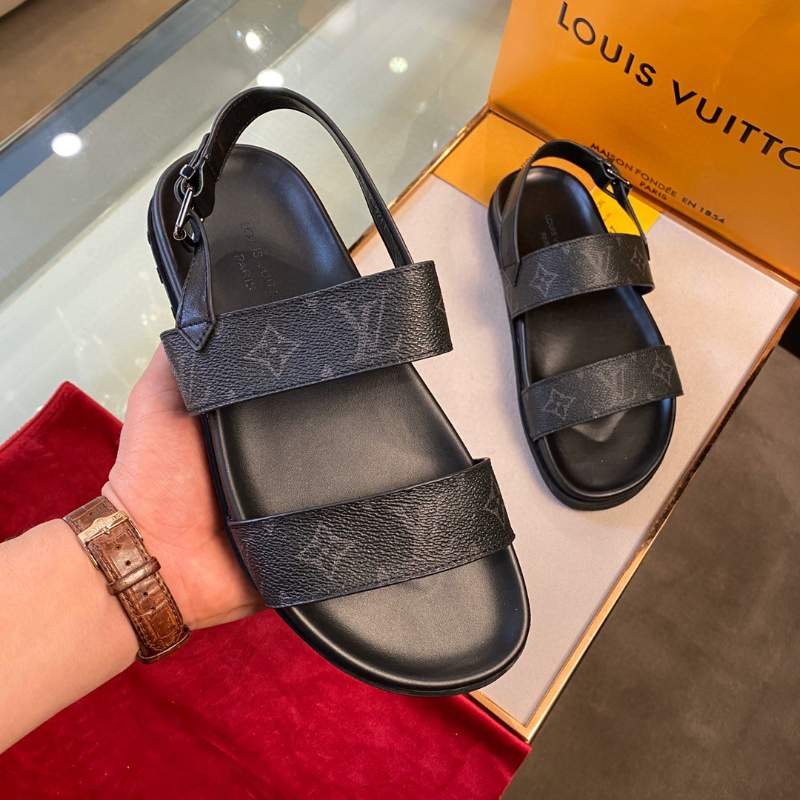 Dép Louis Vuitton nam siêu cấp họa tiết hoa đen quai hậu DLV33
