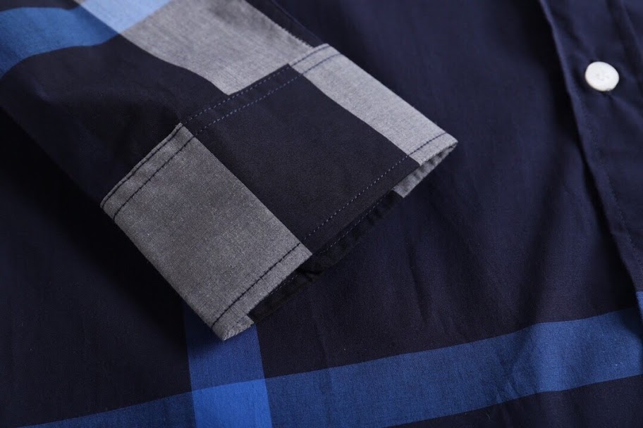 Áo sơ mi Burberry nam siêu cấp họa tiết kẻ xanh than AOB07