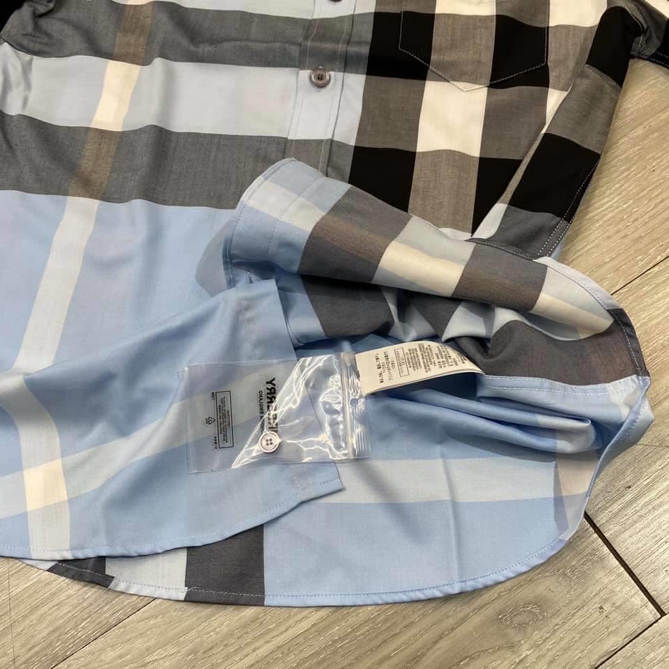 Áo sơ mi Burberry nam siêu cấp họa tiết xanh da trời kẻ đen AOB11