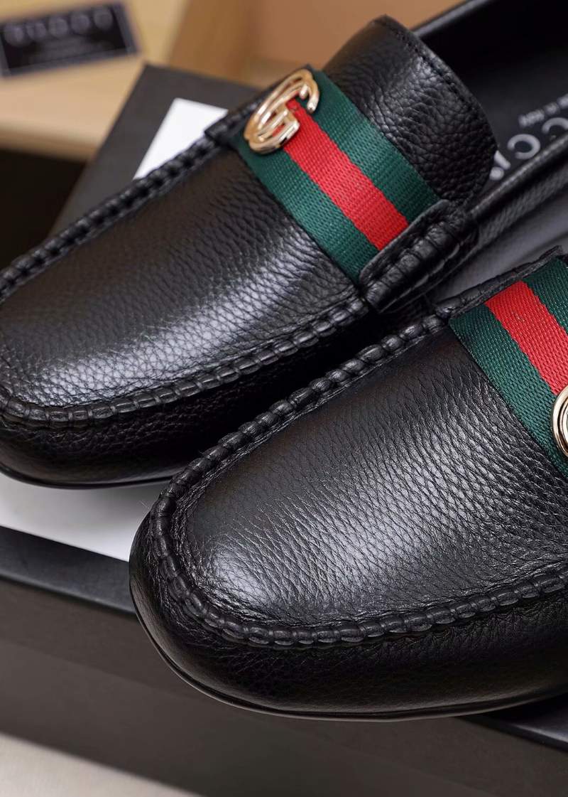 Giày lười Gucci siêu cấp da nhăn họa tiết khóa lệch GLGC55