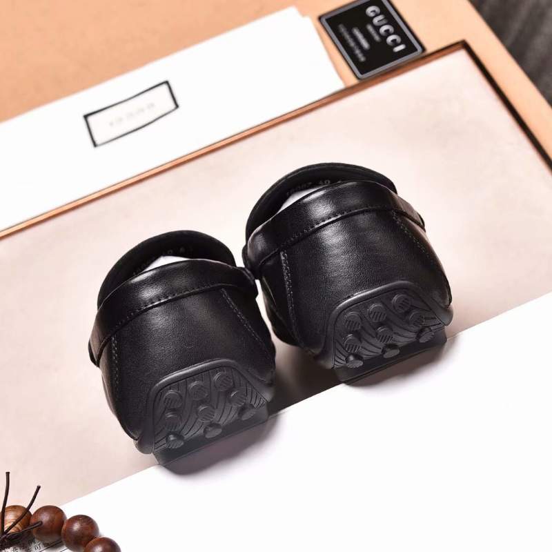 Giày lười Gucci siêu cấp họa tiết da trơn màu đen GLGC52