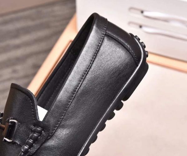 Giày lười Gucci siêu cấp họa tiết da trơn màu đen GLGC52