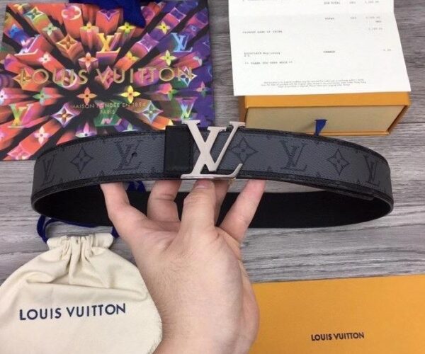 Thắt lưng nam Louis Vuitton Like Au họa tiết hoa xám TLLV50