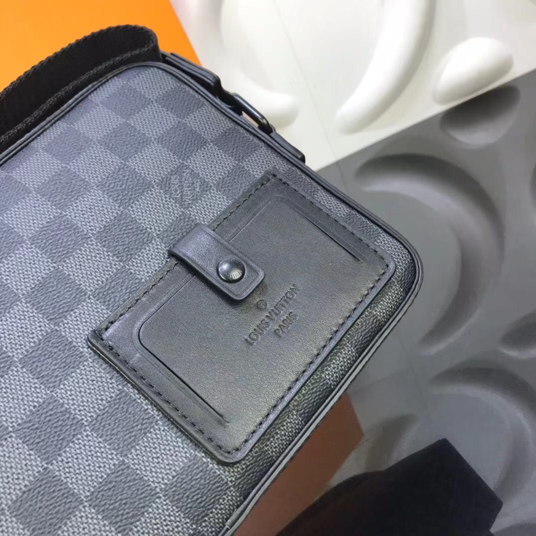 Túi đeo chéo Louis Vuitton like au họa tiết caro hình hộp TDCLV10
