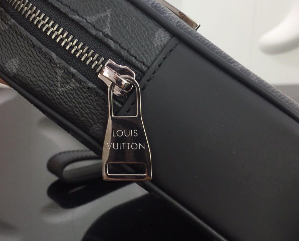 Ví nam Louis Vuitton siêu cấp cầm tay họa tiết hoa hình hộp VNLV73