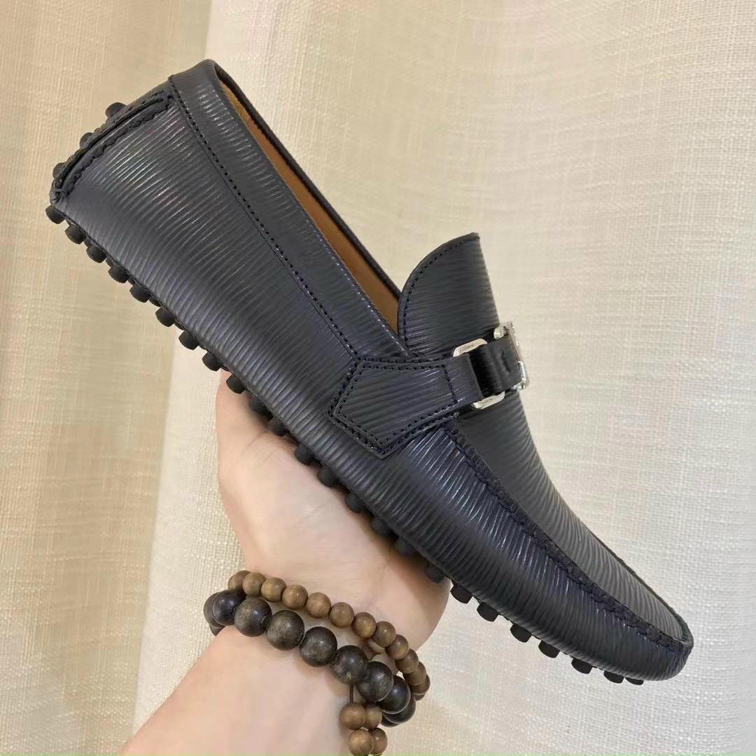 Giày lười Louis Vuitton like au epi đen GLLV110