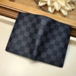 Ví đứng Louis Vuitton like auth họa tiết caro đen VDLV01