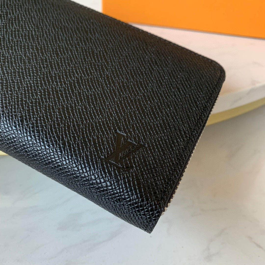 Ví nam Louis Vuitton like au khóa kéo logo dập chìm VNLV78