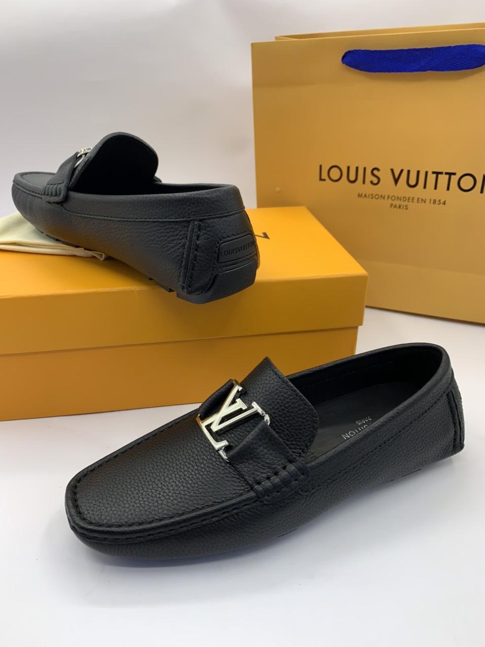 Giày lười Louis Vuitton siêu cấp họa tiết da nhăn mũi vuông màu đen GLLV124