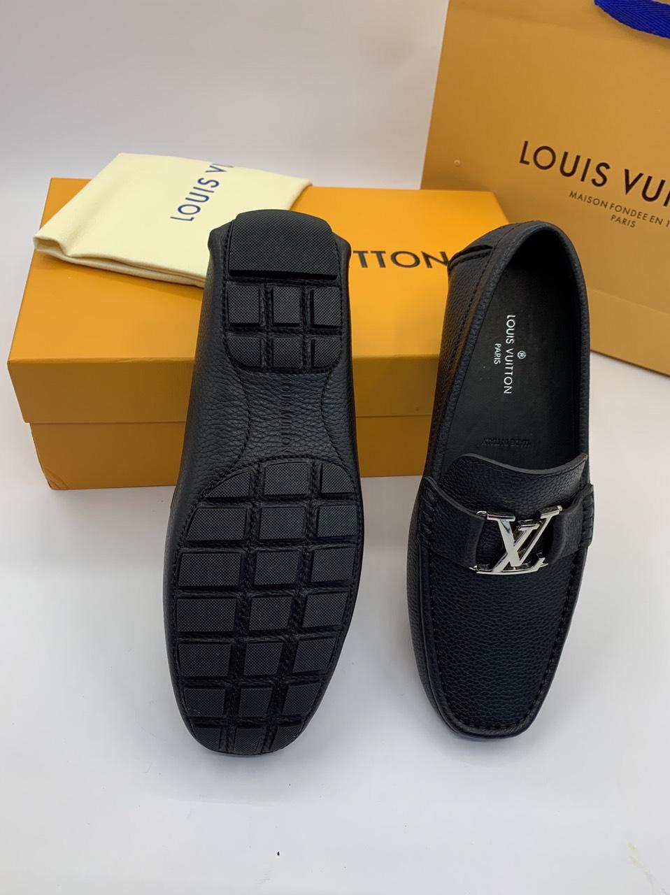 Giày lười Louis Vuitton siêu cấp họa tiết da nhăn mũi vuông màu đen GLLV124