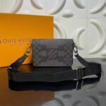 Túi đeo chéo Louis Vuitton like au hoạ tiết caro màu xám TDCLV16