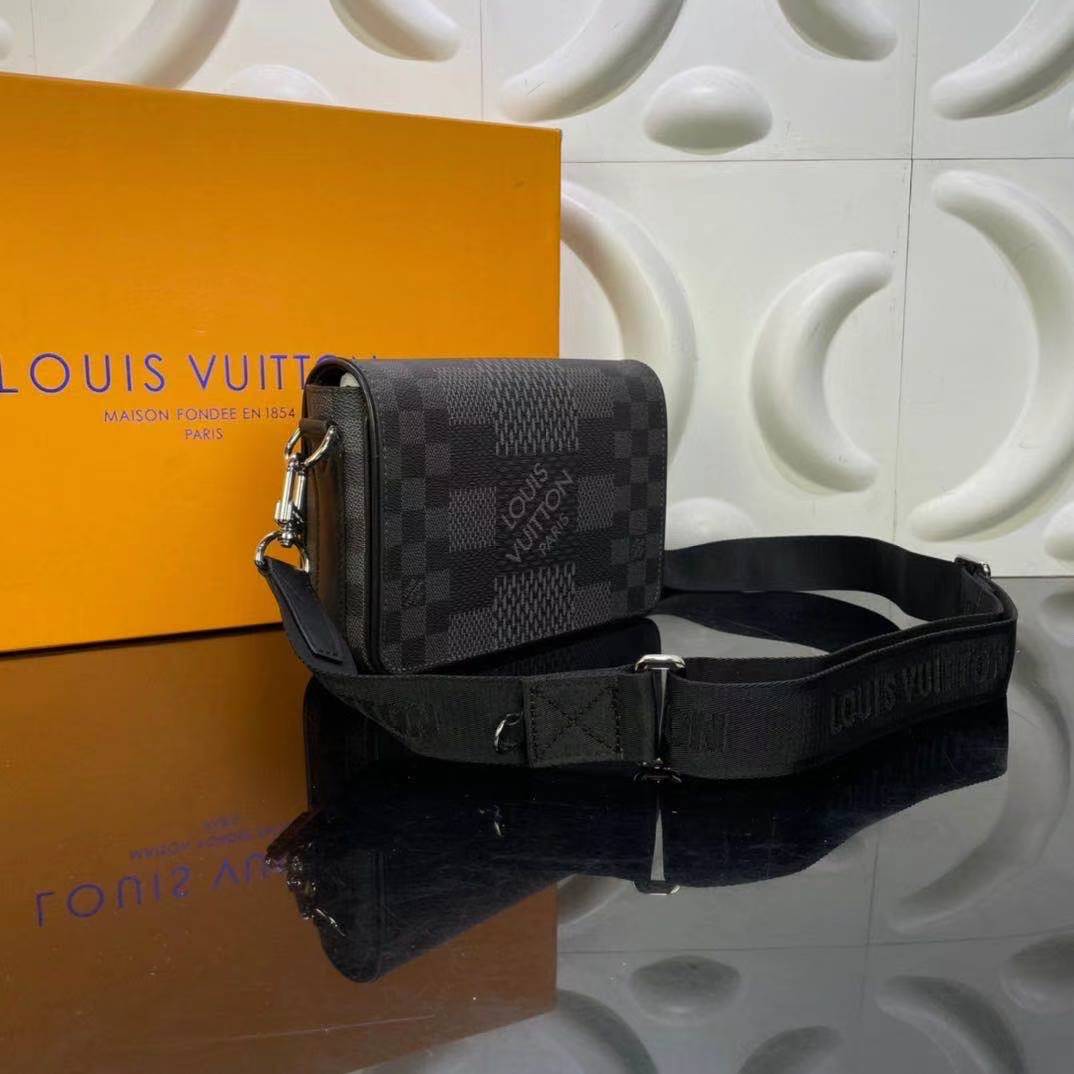 Túi đeo chéo Louis Vuitton like au hoạ tiết caro màu xám TDCLV16