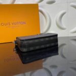 Túi đeo chéo Louis Vuitton like au hoạ tiết caro màu xám TDCLV16