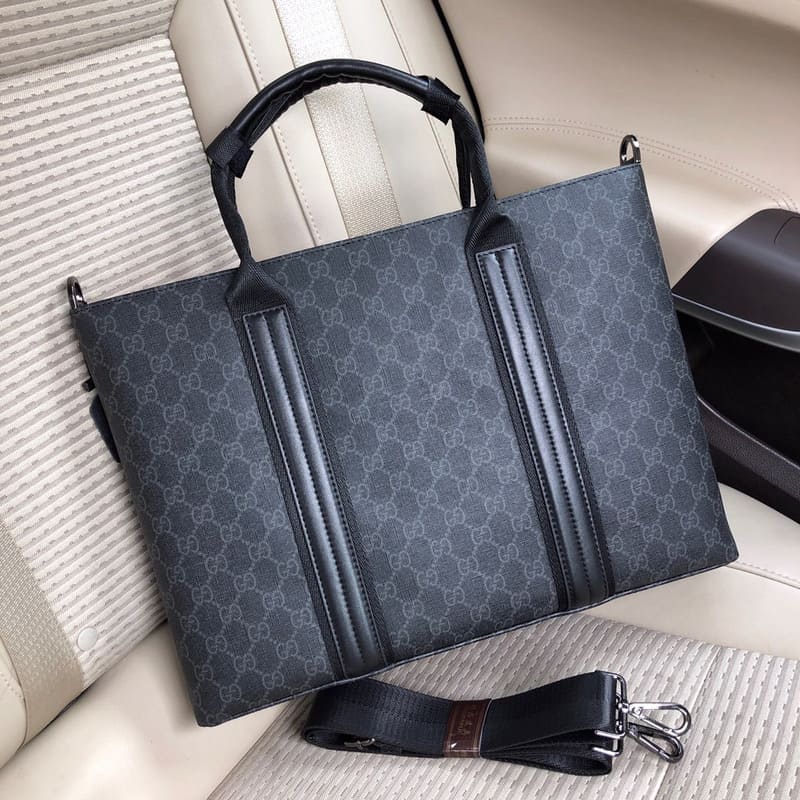 Túi xách nam Gucci luôn được nam giới săn đón