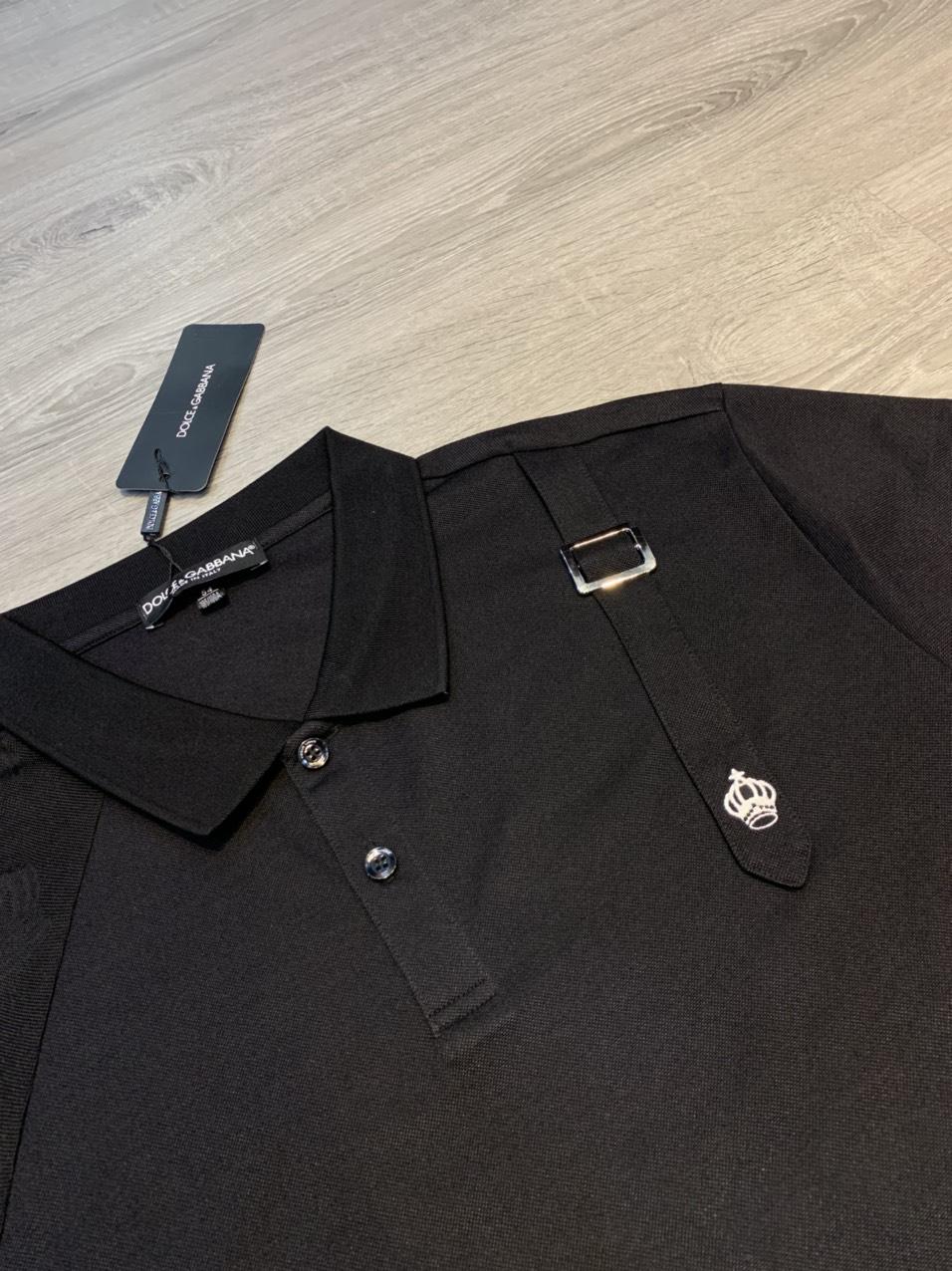 Áo phông Dolce & Gabbana siêu cấp full đen họa tiết vương niệm trắng nhỏ APDG01