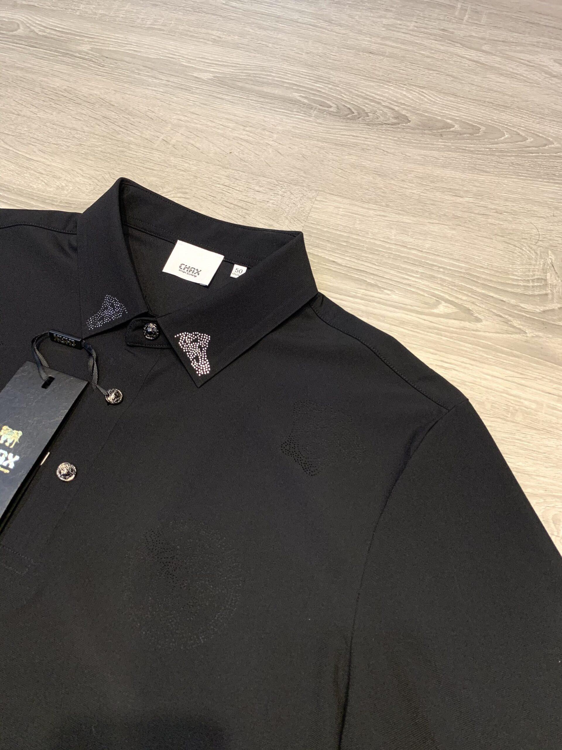 Áo phông Versace siêu cấp màu đen cổ đá APV01