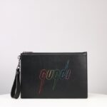 Clutch nam Gucci cầm tay thêu chữ Multicolor Like Auth