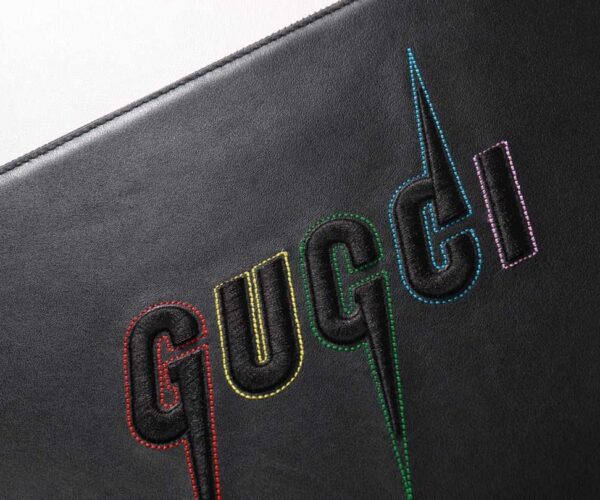 Clutch nam Gucci cầm tay thêu chữ Multicolor Like Auth