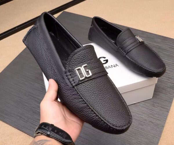 Giày lười D&G siêu cấp da nhăn họa tiết khóa lệch màu đen GLDG07