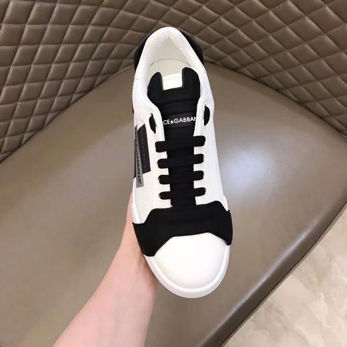 Giày nam Dolce Gabbana siêu cấp họa tiết logo màu đen trắng GNDG01