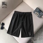 Quần short Burberry siêu cấp full đen viền chỉ trắng QSB2106