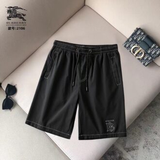 Quần short Burberry siêu cấp full đen viền chỉ trắng QSB2106