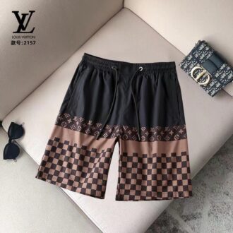 Quần short Louis Vuitton họa tiết caro màu đen nâu QSLV2157