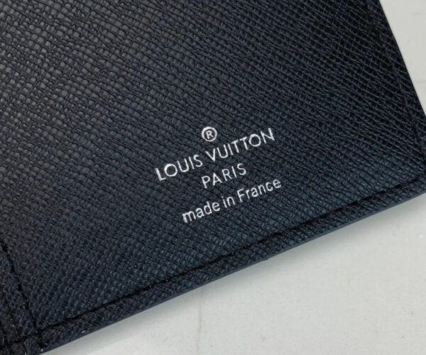 Ví gập Louis Vuitton màu xám họa tiết caro Like Auth