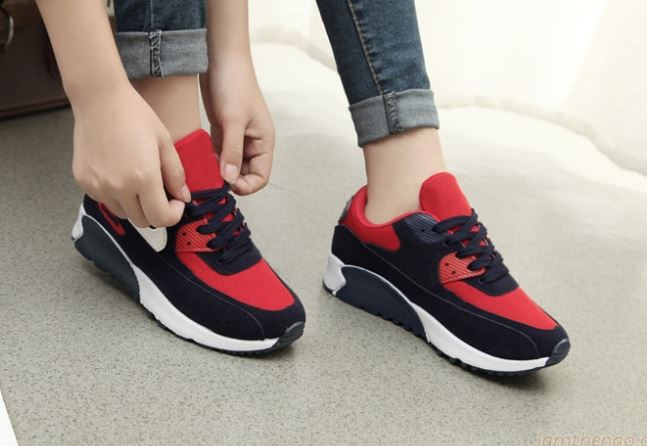 Buổi chiều tối là thời điểm tốt nhất để đo size giày chuẩn nhất