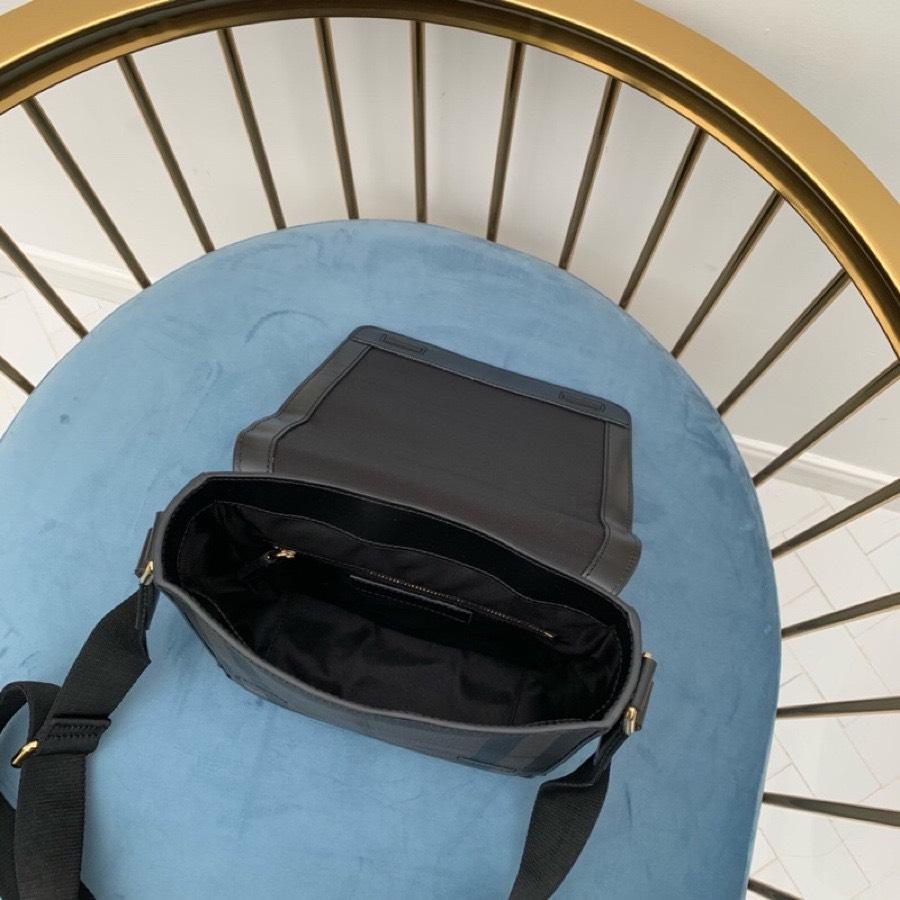 Túi đeo chéo Burberry siêu cấp họa tiết kẻ nâu TDCB06