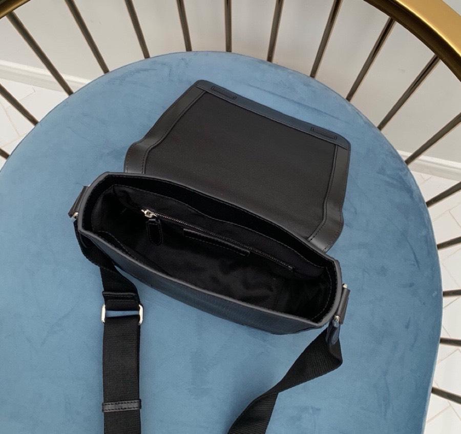 Túi đeo chéo Burberry siêu cấp họa tiết kẻ xanh TDCB07