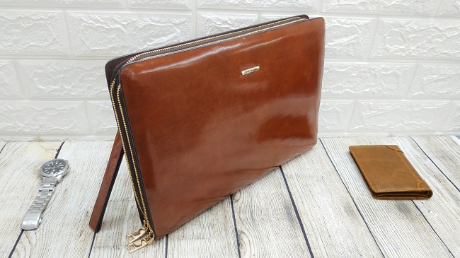 Ví dự tiệc cầm tay bản lớn màu nâu sang trọng