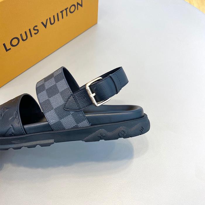 Dép sandal Louis Vuitton siêu cấp họa tiết caro phối logo chìm màu đen DLV44 