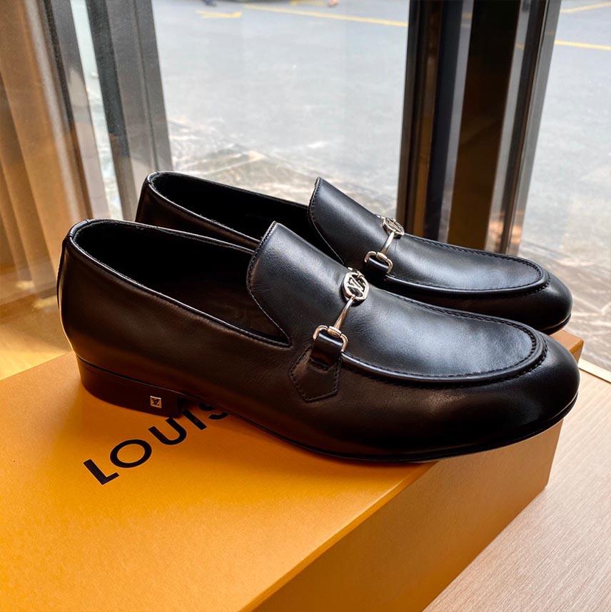 Giày lười Louis Vuitton like au đế cao da trơn khóa logo nhỏ GLLV141