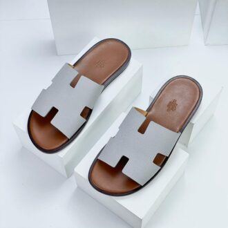 Dép Hermes đế gỗ Like Auth 1:1 da taiga màu xám