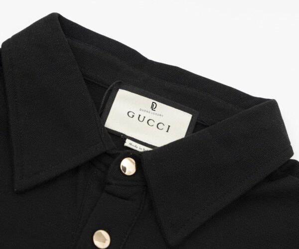 Áo Polo Gucci đen họa tiết tai thỏ Like Auth