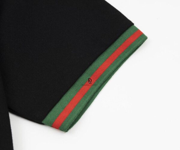 Áo Polo nam Gucci màu đen họa tiết cổ logo