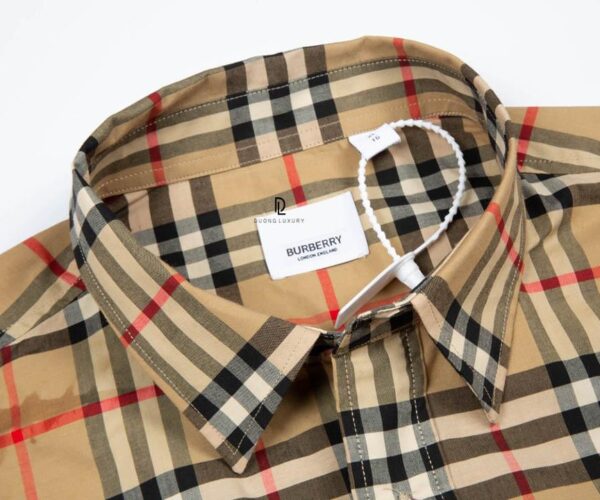 Áo Sơ mi Burberry dài tay Vintage thêu ngựa trắng