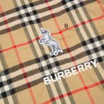 Áo Sơ mi Burberry dài tay Vintage thêu ngựa trắng