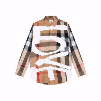 Áo sơ mi tay dài Burberry họa tiết chữ 'LOVE'