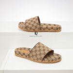 Dép Gucci GG Canvas Slide Sandal màu nâu