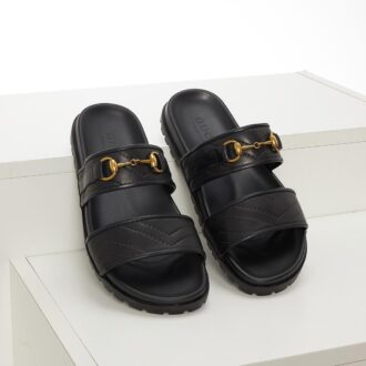 Dép Gucci quai ngang họa tiết tag vàng