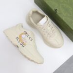 Giày Gucci Bananya Rhyton Sneaker họa tiết quả chuối