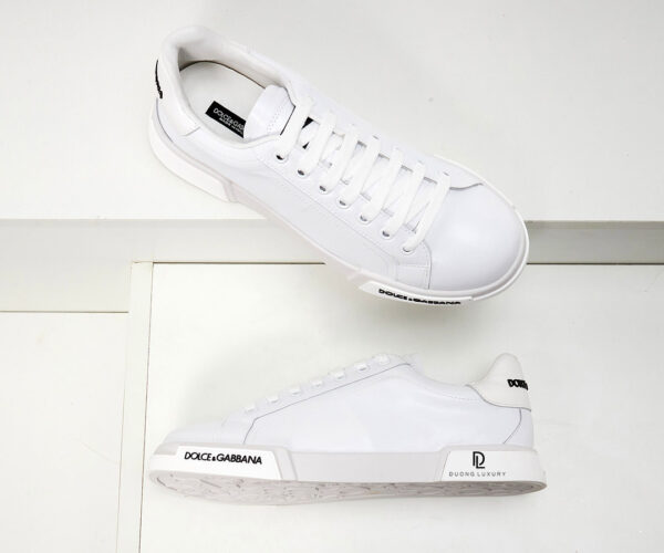 Giày sneaker Dolce & Gabbana màu trắng gót chữ đen