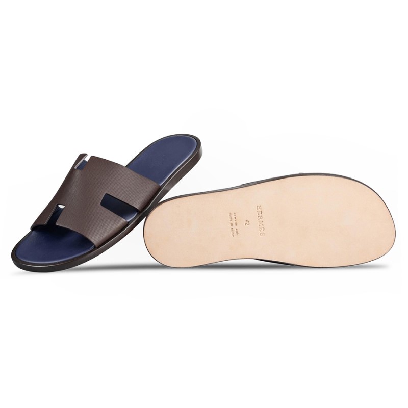 Phân biệt qua hình dáng dép Hermes