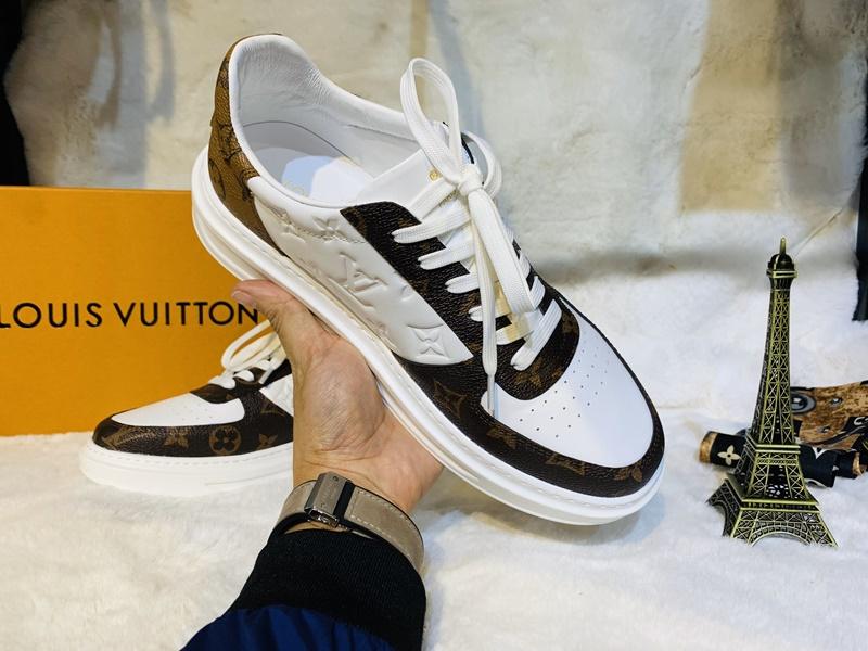 Criss-Cross được biết đến là kiểu buộc dây giày đan chéo