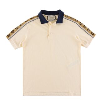 Áo Polo Gucci Interlocking màu kem logo dập tay áo
