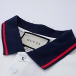 Áo Polo Gucci logo Patch white họa tiết quả dâu Like Auth